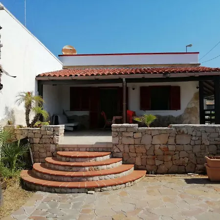 Alma House Posto Rosso Torre San Giovanni Ugento